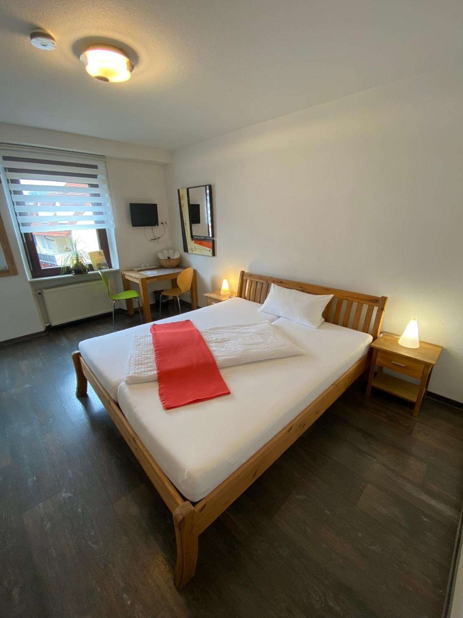 Siebenschlaefer Hof Hotel Strassbessenbach Room photo